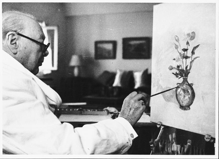 Churchill at his easel