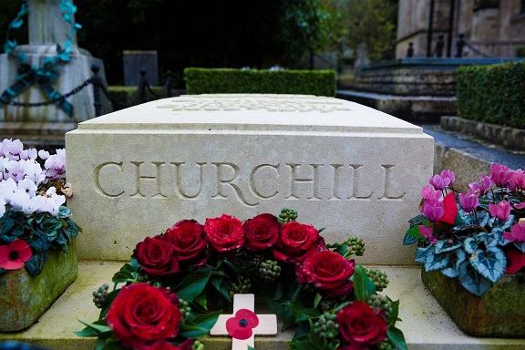 Churchill Nov14-207