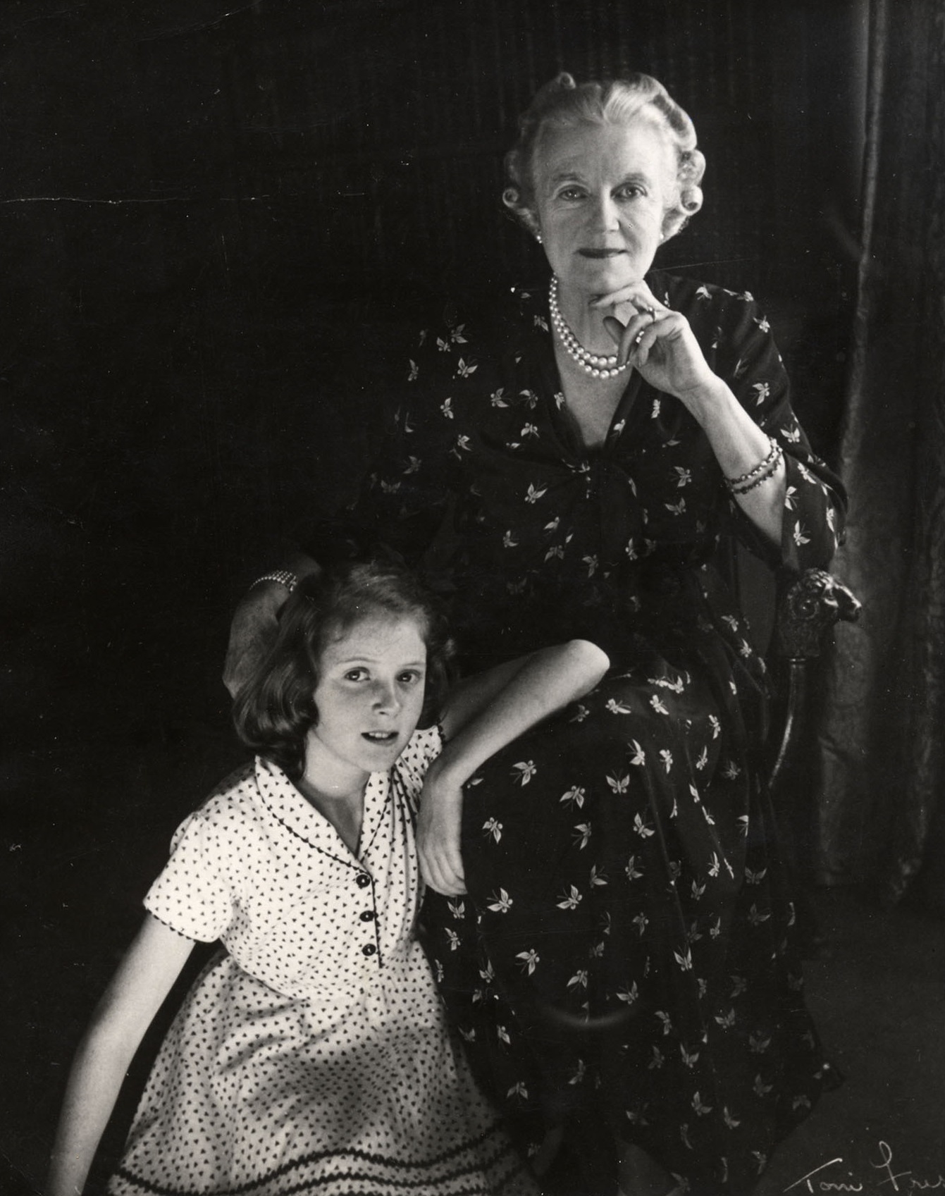 Edwina with her grandmother Clementine Churchill