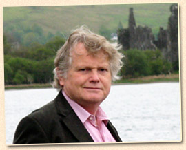 Michael_Dobbs