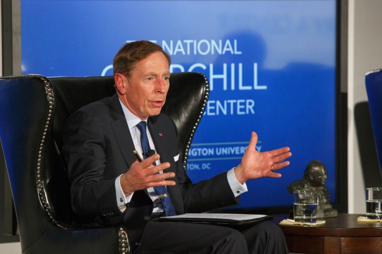 Petraeus-at-the-nclc