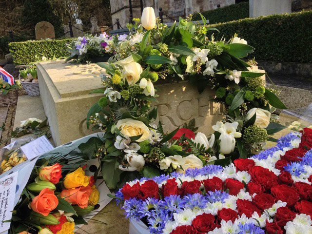 Churchill's Gravesite at Bladon
